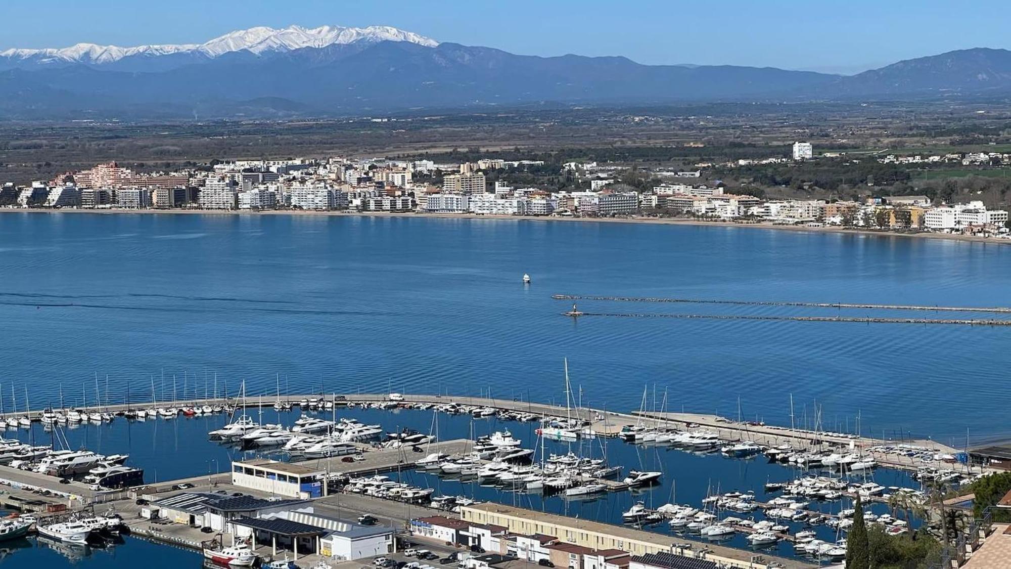 Appartement Precioso Piso Con Vistas Espectaculares Del Mar Av-50 à Roses Extérieur photo